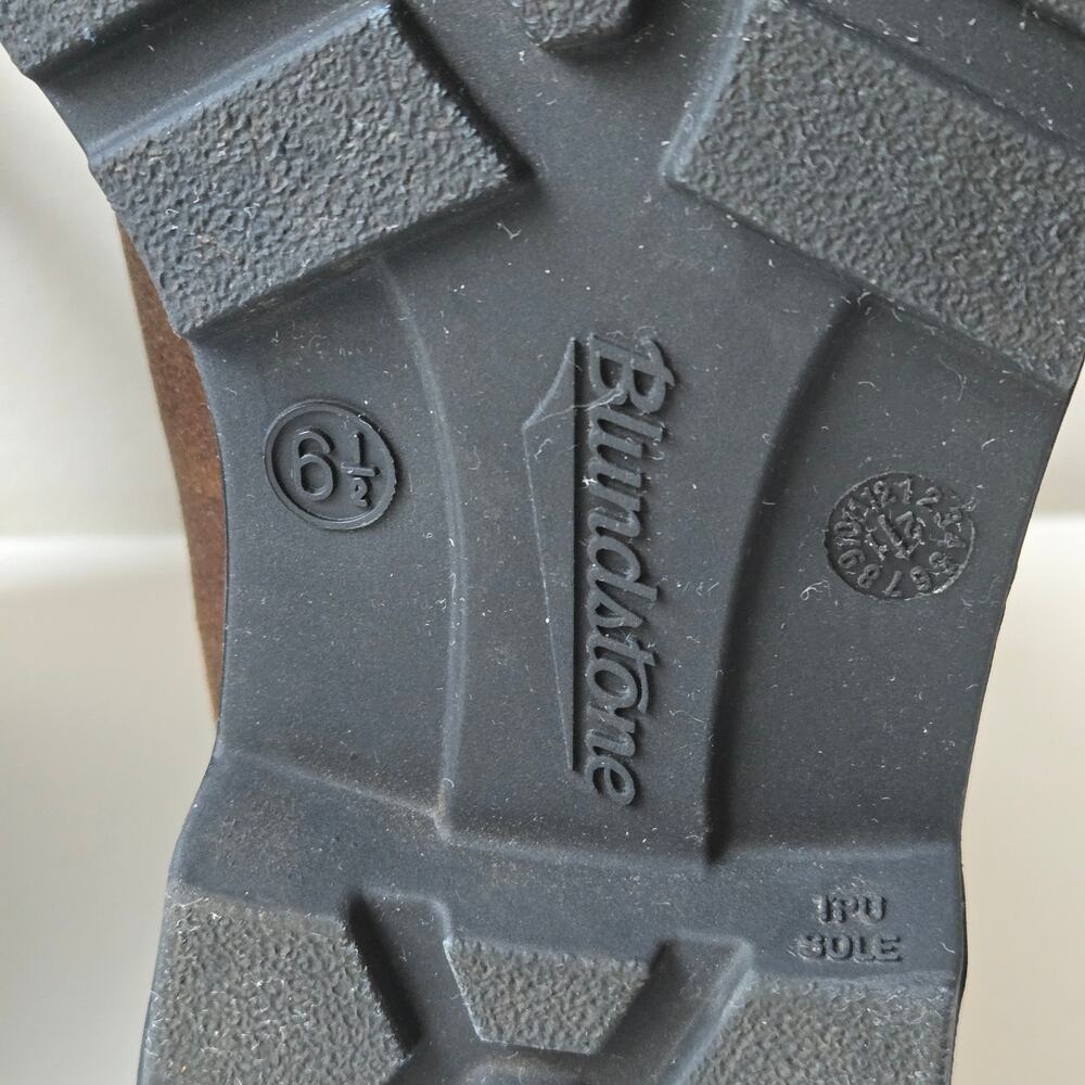 Blundstone Womens 1911 Classic Chelsea Suede Leather Boot AU/UK 6.5 US 9.5 EU 40 - Picture 15 of 16